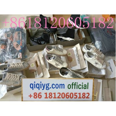 qiqiyg.com Whatsapp+8619859551206 ★ Bästa pris grossistkläder och skor ★ Toppkvalitativa pikétröjor, klänningar, jackor ★ Legitim leverantör ★ Snabb leverans