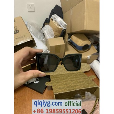 qiqiyg.com Whatsapp:+8619859551206 Betrodd leverantör Q862 2026 REA Modegrossist av högsta kvalitet: Handväskor, kläder och skor till bästa pris