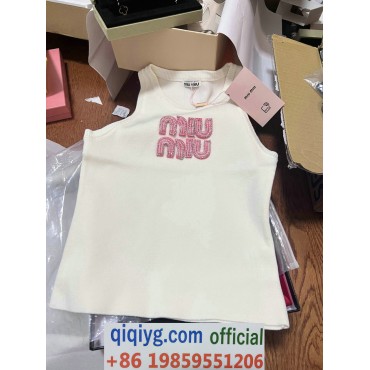 qiqiyg.com Whatsapp:+8619859551206 Betrodd leverantör Q885 2026 REA Modegrossist av högsta kvalitet: Handväskor, kläder och skor till bästa pris