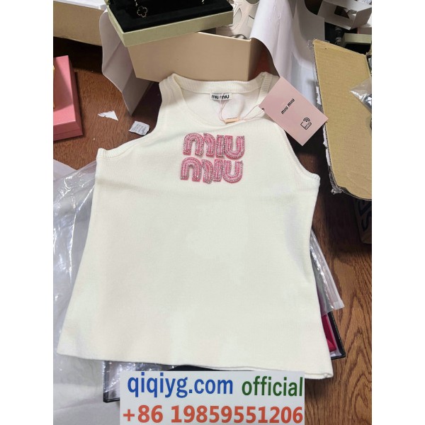 qiqiyg.com Whatsapp:+8619859551206 Betrodd leverantör Q885 2026 REA Modegrossist av högsta kvalitet: Handväskor, kläder och skor till bästa pris