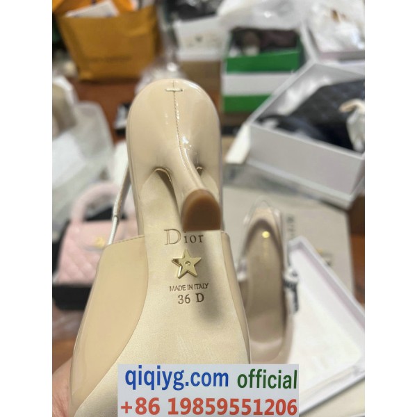 qiqiyg.com Whatsapp:+8619859551206 Betrodd leverantör Q896 2026 REA Modegrossist av högsta kvalitet: Handväskor, kläder och skor till bästa pris