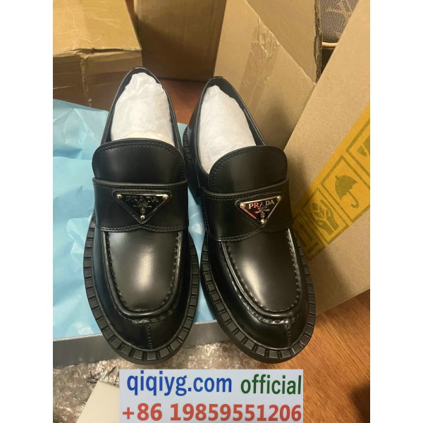 qiqiyg.com Whatsapp:+8619859551206 Betrodd leverantör Q907 2026 REA Modegrossist av högsta kvalitet: Handväskor, kläder och skor till bästa pris