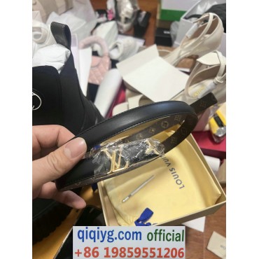 qiqiyg.com Whatsapp:+8619859551206 Betrodd leverantör Q935 2026 REA Modegrossist av högsta kvalitet: Handväskor, kläder och skor till bästa pris