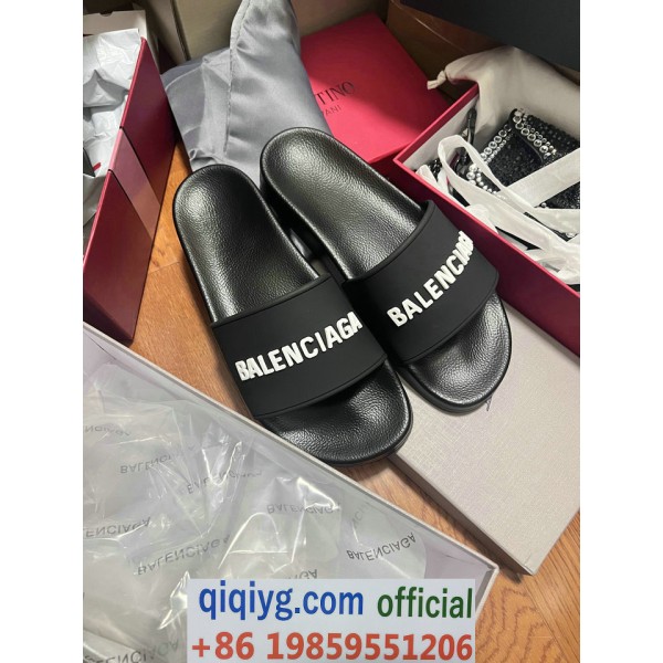 qiqiyg.com Whatsapp:+8619859551206 Betrodd leverantör Q938 2026 REA Modegrossist av högsta kvalitet: Handväskor, kläder och skor till bästa pris