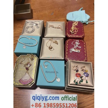 qiqiyg.com Whatsapp:+8619859551206 Betrodd leverantör Q988 2026 REA Modegrossist av högsta kvalitet: Handväskor, kläder och skor till bästa pris