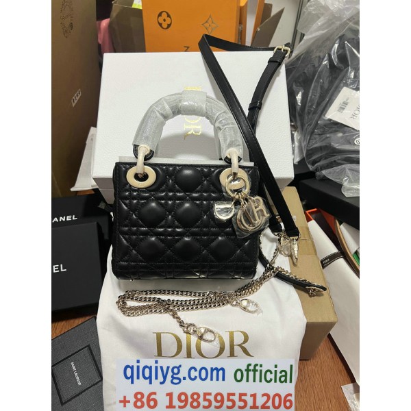 qiqiyg.com Whatsapp:+8619859551206 Betrodd leverantör Q992 2026 REA Modegrossist av högsta kvalitet: Handväskor, kläder och skor till bästa pris