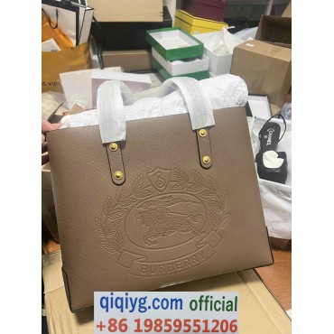 qiqiyg.com Whatsapp:+8619859551206 Betrodd leverantör Q1005 2026 REA Modegrossist av högsta kvalitet: Handväskor, kläder och skor till bästa pris