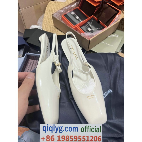 qiqiyg.com Whatsapp:+8619859551206 Betrodd leverantör Q1009 2026 REA Modegrossist av högsta kvalitet: Handväskor, kläder och skor till bästa pris