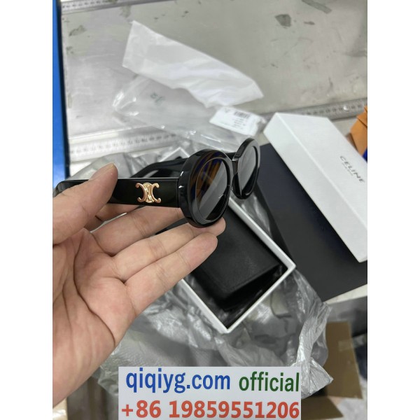 qiqiyg.com Whatsapp:+8619859551206 Betrodd leverantör Q08 2026 REA Modegrossist av högsta kvalitet: Handväskor, kläder och skor till bästa pris