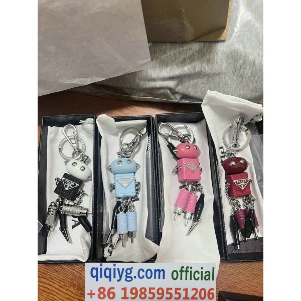 qiqiyg.com Whatsapp:+8619859551206 Betrodd leverantör Q44 2026 REA Modegrossist av högsta kvalitet: Handväskor, kläder och skor till bästa pris