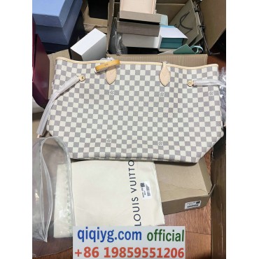 qiqiyg.com Whatsapp:+8619859551206 Betrodd leverantör Q79 2026 REA Modegrossist av högsta kvalitet: Handväskor, kläder och skor till bästa pris