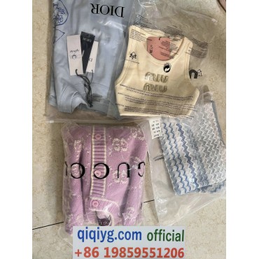 qiqiyg.com Whatsapp:+8619859551206 Betrodd leverantör Q145 2026 REA Modegrossist av högsta kvalitet: Handväskor, kläder och skor till bästa pris