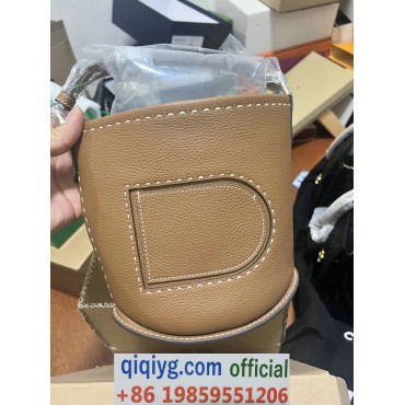 qiqiyg.com Whatsapp:+8619859551206 Betrodd leverantör Q163 2026 REA Modegrossist av högsta kvalitet: Handväskor, kläder och skor till bästa pris