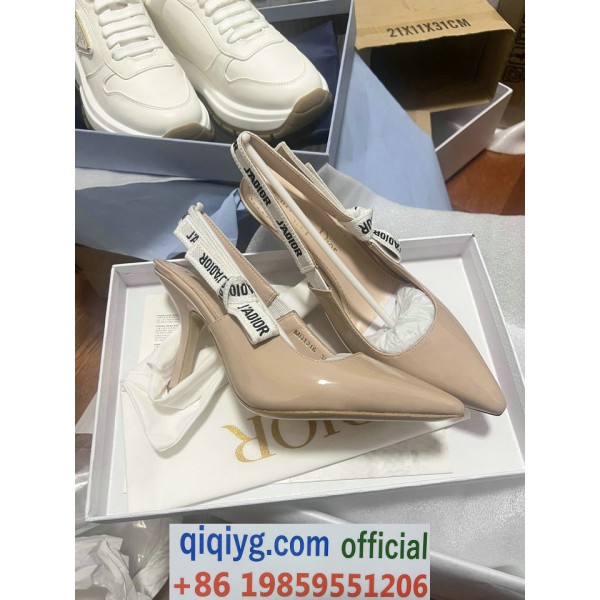 qiqiyg.com Whatsapp:+8619859551206 Betrodd leverantör Q181 2026 REA Modegrossist av högsta kvalitet: Handväskor, kläder och skor till bästa pris