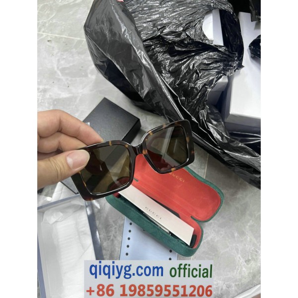 qiqiyg.com Whatsapp:+8619859551206 Betrodd leverantör Q188 2026 REA Modegrossist av högsta kvalitet: Handväskor, kläder och skor till bästa pris