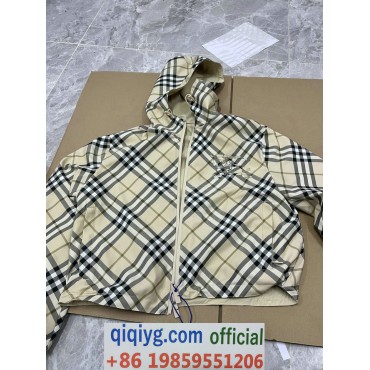 qiqiyg.com Whatsapp:+8619859551206 Betrodd leverantör Q204 2026 REA Modegrossist av högsta kvalitet: Handväskor, kläder och skor till bästa pris