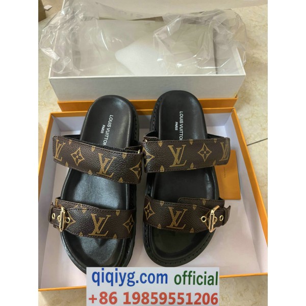 qiqiyg.com Whatsapp:+8619859551206 Betrodd leverantör Q222 2026 REA Modegrossist av högsta kvalitet: Handväskor, kläder och skor till bästa pris