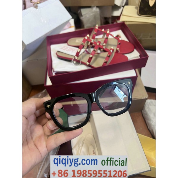 qiqiyg.com Whatsapp:+8619859551206 Betrodd leverantör Q265 2026 REA Modegrossist av högsta kvalitet: Handväskor, kläder och skor till bästa pris