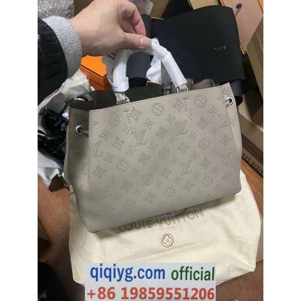 qiqiyg.com Whatsapp:+8619859551206 Betrodd leverantör Q307 2026 REA Modegrossist av högsta kvalitet: Handväskor, kläder och skor till bästa pris