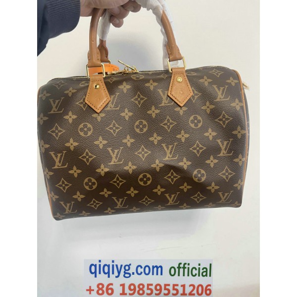 qiqiyg.com Whatsapp:+8619859551206 Betrodd leverantör Q311 2026 REA Modegrossist av högsta kvalitet: Handväskor, kläder och skor till bästa pris