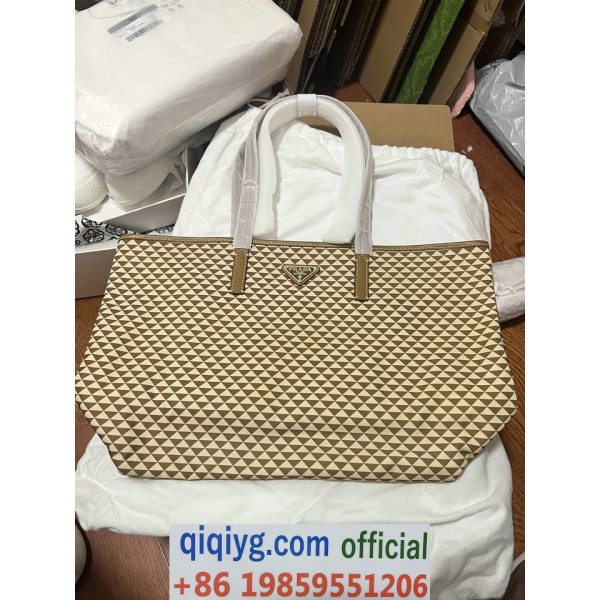 qiqiyg.com Whatsapp:+8619859551206 Betrodd leverantör Q330 2026 REA Modegrossist av högsta kvalitet: Handväskor, kläder och skor till bästa pris