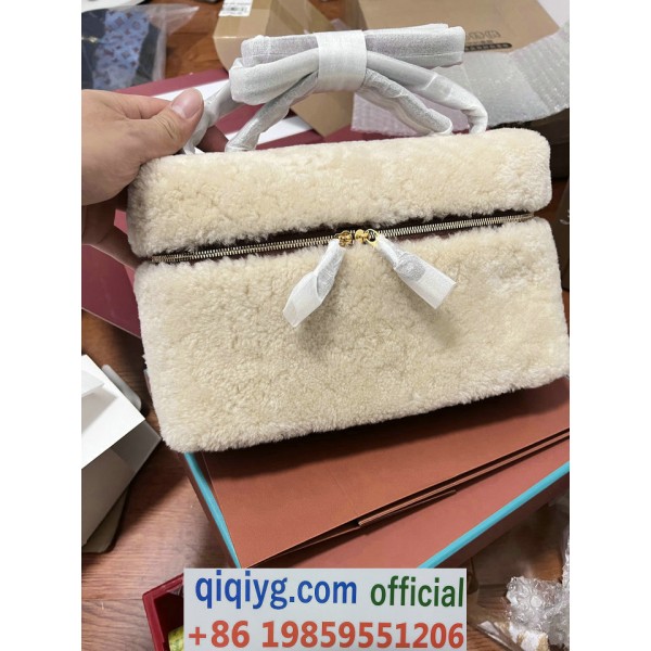 qiqiyg.com Whatsapp:+8619859551206 Betrodd leverantör Q339 2026 REA Modegrossist av högsta kvalitet: Handväskor, kläder och skor till bästa pris