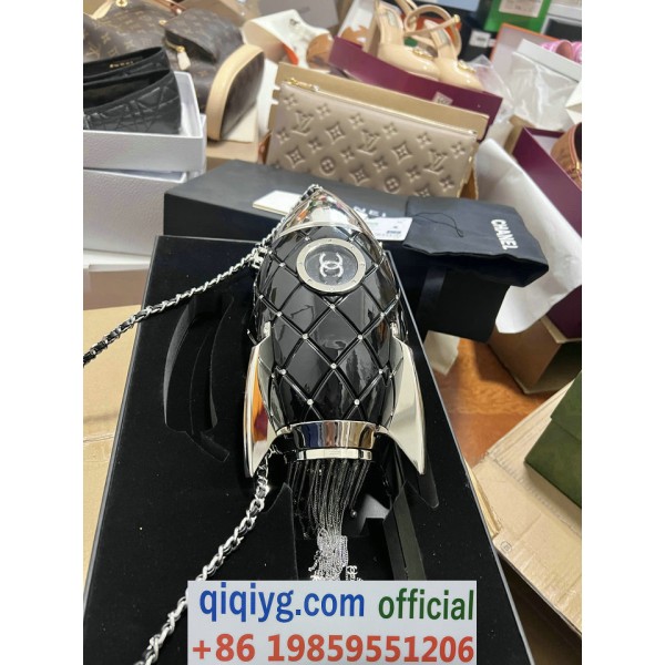 qiqiyg.com Whatsapp:+8619859551206 Betrodd leverantör Q356 2026 REA Modegrossist av högsta kvalitet: Handväskor, kläder och skor till bästa pris