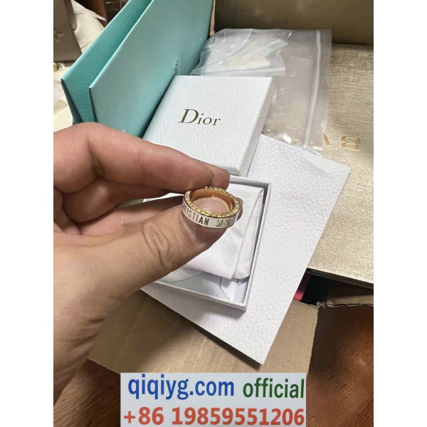 qiqiyg.com Whatsapp:+8619859551206 Betrodd leverantör Q381 2026 REA Modegrossist av högsta kvalitet: Handväskor, kläder och skor till bästa pris