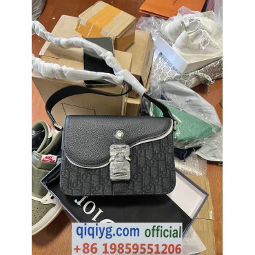 qiqiyg.com Whatsapp:+8619859551206 Betrodd leverantör Q385 2026 REA Modegrossist av högsta kvalitet: Handväskor, kläder och skor till bästa pris