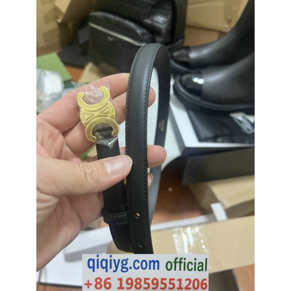 qiqiyg.com Whatsapp:+8619859551206 Betrodd leverantör Q389 2026 REA Modegrossist av högsta kvalitet: Handväskor, kläder och skor till bästa pris