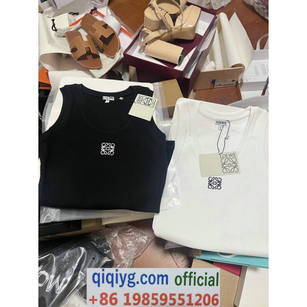 qiqiyg.com Whatsapp:+8619859551206 Betrodd leverantör Q391 2026 REA Modegrossist av högsta kvalitet: Handväskor, kläder och skor till bästa pris