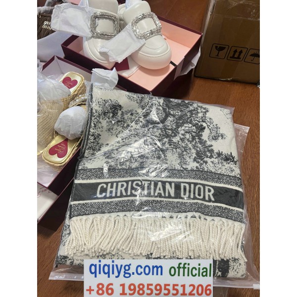 qiqiyg.com Whatsapp:+8619859551206 Betrodd leverantör Q395 2026 REA Modegrossist av högsta kvalitet: Handväskor, kläder och skor till bästa pris