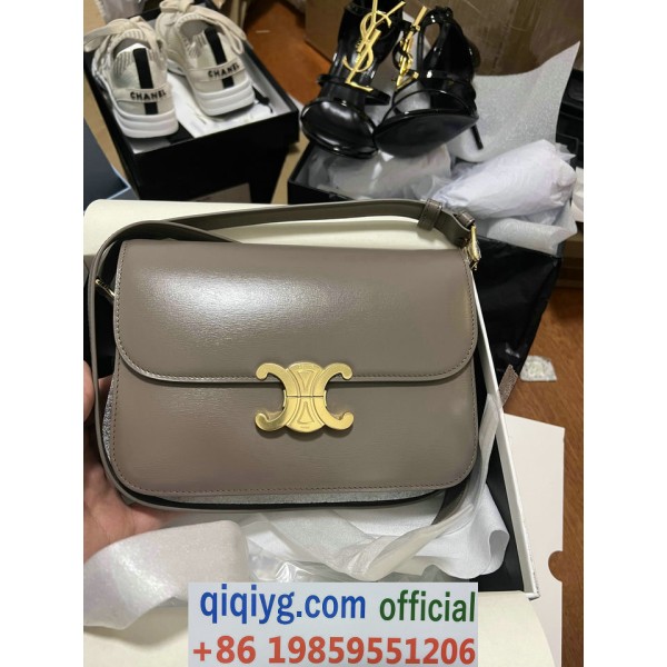 qiqiyg.com Whatsapp:+8619859551206 Betrodd leverantör Q397 2026 REA Modegrossist av högsta kvalitet: Handväskor, kläder och skor till bästa pris