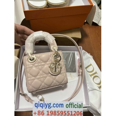 qiqiyg.com Whatsapp:+8619859551206 Betrodd leverantör Q420 2026 REA Modegrossist av högsta kvalitet: Handväskor, kläder och skor till bästa pris