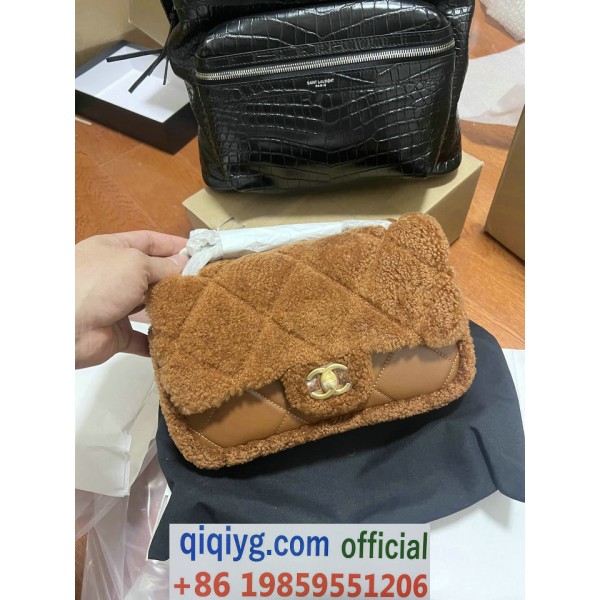 qiqiyg.com Whatsapp:+8619859551206 Betrodd leverantör Q439 2026 REA Modegrossist av högsta kvalitet: Handväskor, kläder och skor till bästa pris