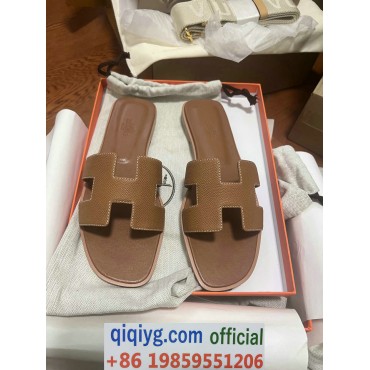 qiqiyg.com Whatsapp:+8619859551206 Betrodd leverantör Q441 2026 REA Modegrossist av högsta kvalitet: Handväskor, kläder och skor till bästa pris