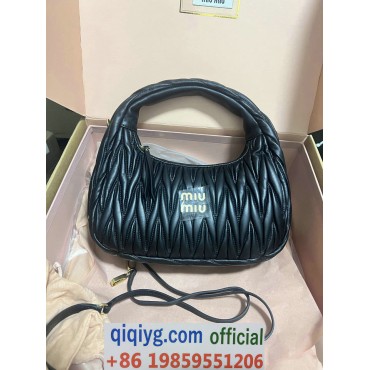 qiqiyg.com Whatsapp:+8619859551206 Betrodd leverantör Q448 2026 REA Modegrossist av högsta kvalitet: Handväskor, kläder och skor till bästa pris