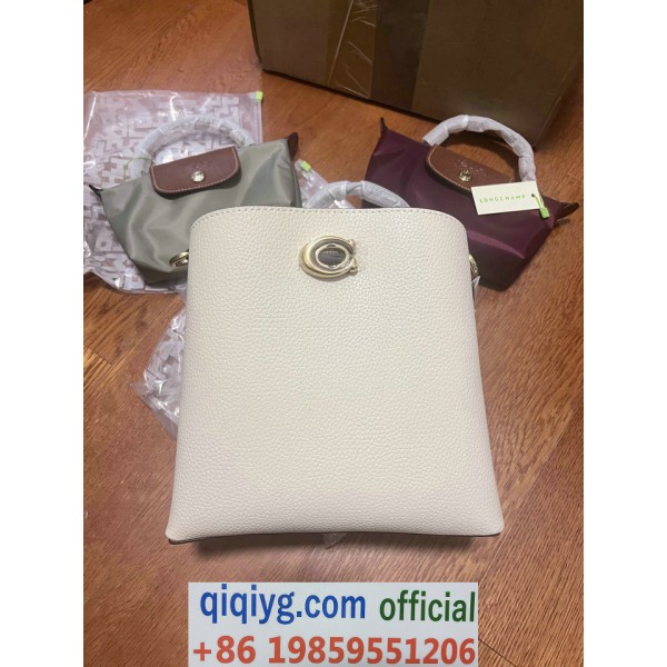 qiqiyg.com Whatsapp:+8619859551206 Betrodd leverantör Q456 2026 REA Modegrossist av högsta kvalitet: Handväskor, kläder och skor till bästa pris