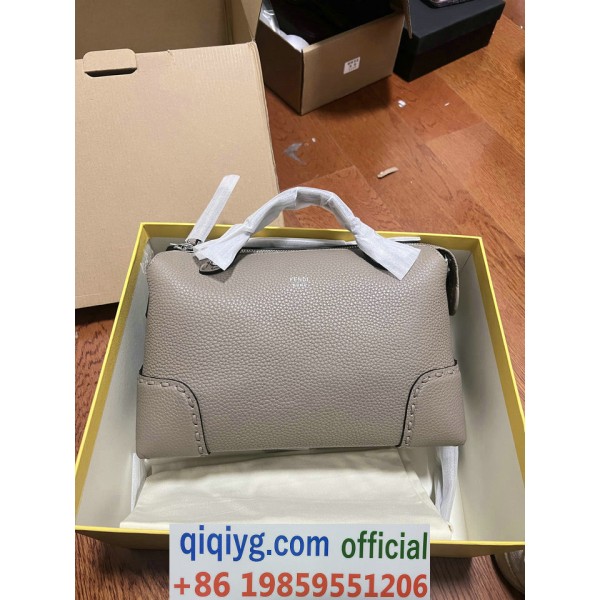 qiqiyg.com Whatsapp:+8619859551206 Betrodd leverantör Q464 2026 REA Modegrossist av högsta kvalitet: Handväskor, kläder och skor till bästa pris