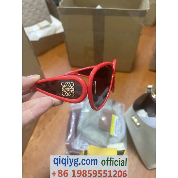 qiqiyg.com Whatsapp:+8619859551206 Betrodd leverantör Q466 2026 REA Modegrossist av högsta kvalitet: Handväskor, kläder och skor till bästa pris