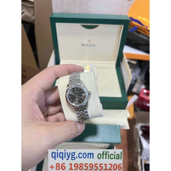 qiqiyg.com Whatsapp:+8619859551206 Betrodd leverantör Q485 2026 REA Modegrossist av högsta kvalitet: Handväskor, kläder och skor till bästa pris