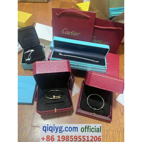 qiqiyg.com Whatsapp:+8619859551206 Betrodd leverantör Q490 2026 REA Modegrossist av högsta kvalitet: Handväskor, kläder och skor till bästa pris