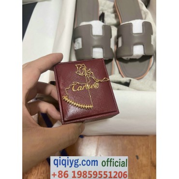 qiqiyg.com Whatsapp:+8619859551206 Betrodd leverantör Q495 2026 REA Modegrossist av högsta kvalitet: Handväskor, kläder och skor till bästa pris