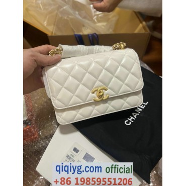 qiqiyg.com Whatsapp:+8619859551206 Betrodd leverantör Q527 2026 REA Modegrossist av högsta kvalitet: Handväskor, kläder och skor till bästa pris