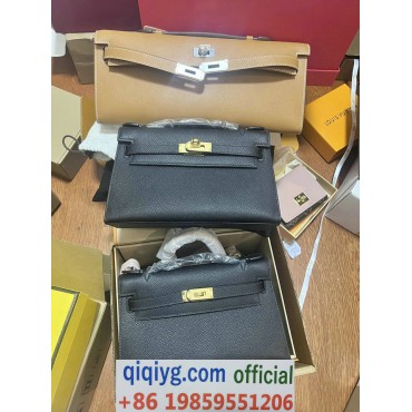 qiqiyg.com Whatsapp:+8619859551206 Betrodd leverantör Q543 2026 REA Modegrossist av högsta kvalitet: Handväskor, kläder och skor till bästa pris