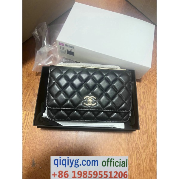 qiqiyg.com Whatsapp:+8619859551206 Betrodd leverantör Q546 2026 REA Modegrossist av högsta kvalitet: Handväskor, kläder och skor till bästa pris