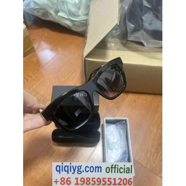 qiqiyg.com Whatsapp:+8619859551206 Betrodd leverantör Q550 2026 REA Modegrossist av högsta kvalitet: Handväskor, kläder och skor till bästa pris