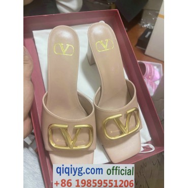 qiqiyg.com Whatsapp:+8619859551206 Betrodd leverantör Q551 2026 REA Modegrossist av högsta kvalitet: Handväskor, kläder och skor till bästa pris