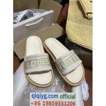 qiqiyg.com Whatsapp:+8619859551206 Betrodd leverantör Q569 2026 REA Modegrossist av högsta kvalitet: Handväskor, kläder och skor till bästa pris