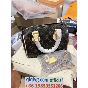 qiqiyg.com Whatsapp:+8619859551206 Betrodd leverantör Q581 2026 REA Modegrossist av högsta kvalitet: Handväskor, kläder och skor till bästa pris